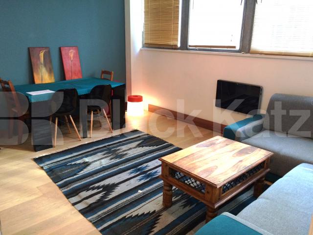 			UNDER OFFER, 2 Bedroom, 1 bath, 1 reception Apartment			 Metro Central Heights, Newington Causeway, Elephant and Castle